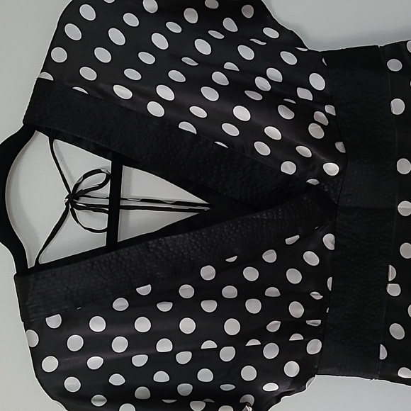 BCBGMaxAzaria tunic, size XS - Picture 6 of 7